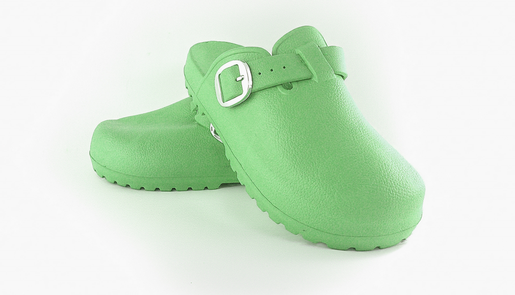 Comfy Hollow Out Clogs , Breathable, Non-Slip, Durable EVA Slippers with Buckle Straps for Men's Outdoor, Casual, Comfortable Walking Shoes