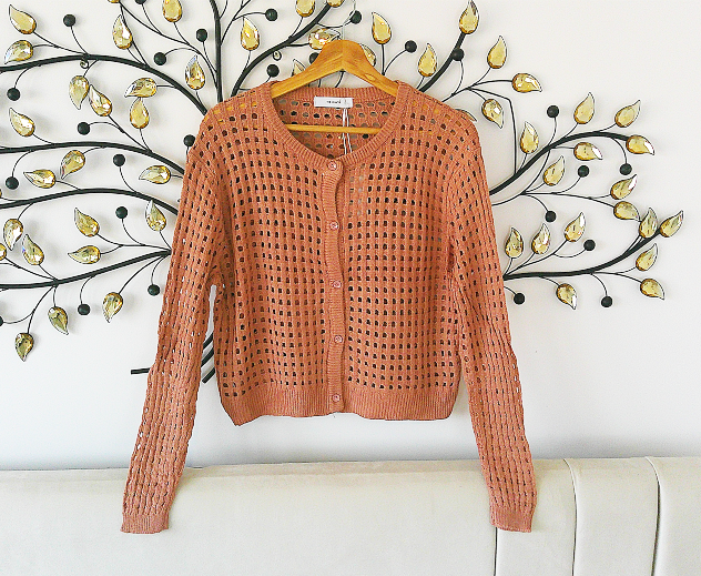 Elegant Solod Colour Hollow Out Long Sleeve Button Down Knit Shirts For Women