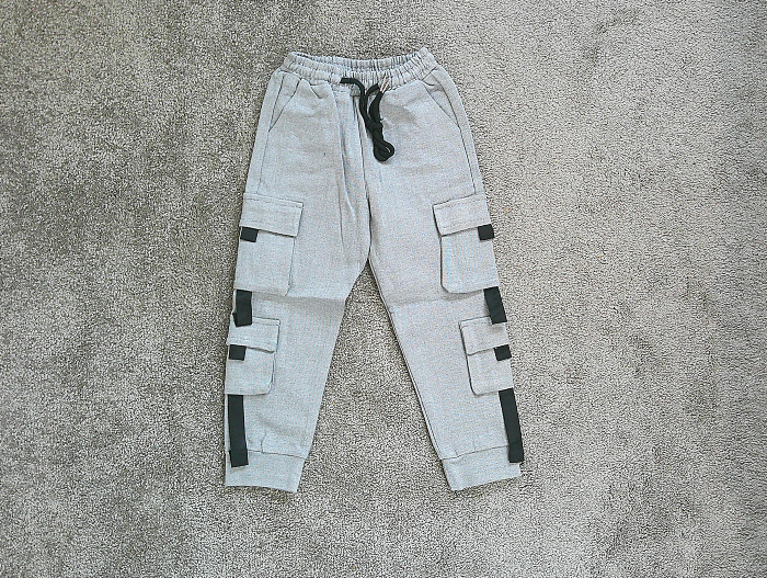 Comfort Fit Solid Color Cargo Joggers For Boys, Stylish Side Taped Detail, Multiple Pockets, Breathable Fabric, Casual Sporty Pants for Spring, Summer, Autumn Outdoor Wear and Everyday Activities